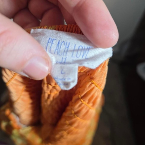 Cottage Core Orange Floral Top - Picture 5 of 5